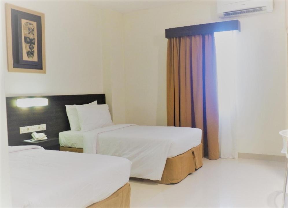 The Waigo Hotel Sorong Zewnętrze zdjęcie
