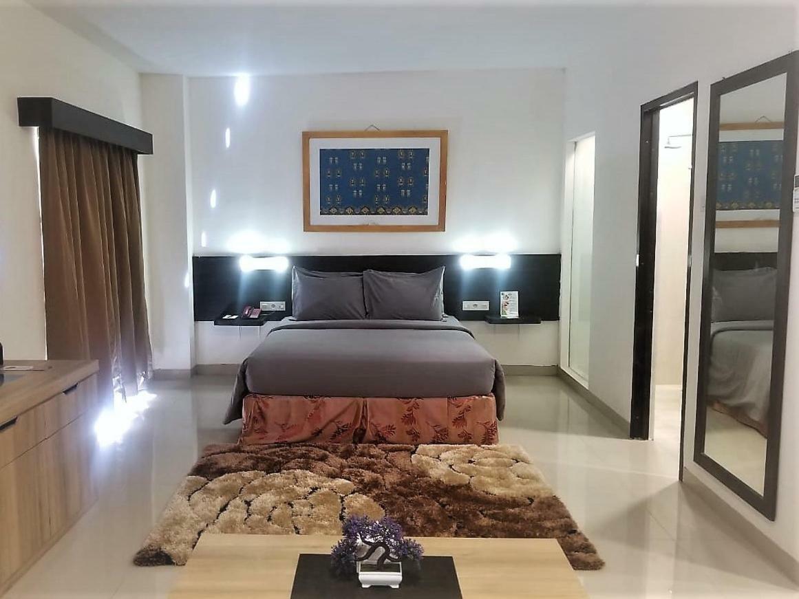 The Waigo Hotel Sorong Zewnętrze zdjęcie